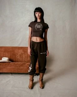 CHERRY Womens Horseshoe Baby Tee (Espresso)