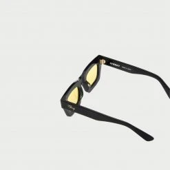 CHERRY Swingers (Piano Black) Accessories