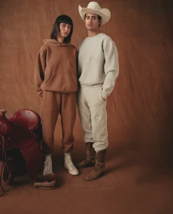 CHERRY Sweatshirts American Classic Hoodie (Dusty Brown)