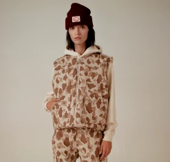 CHERRY Herringbone Duck Camo Vest (Sand)